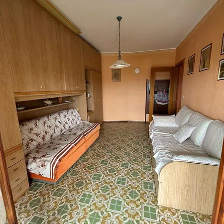 Angela Riva Ligure